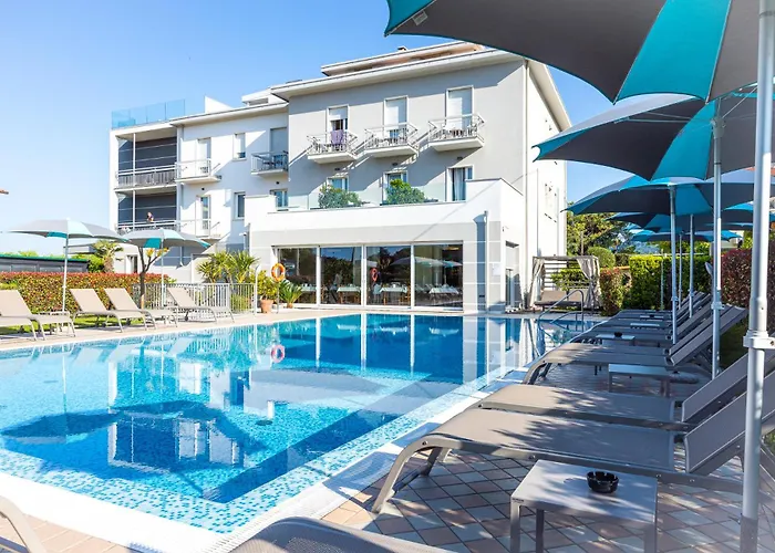 3-Sterne-Hotel: Hotel Paradiso